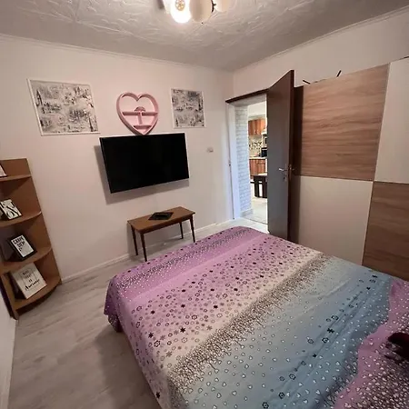 Sebastian House *
